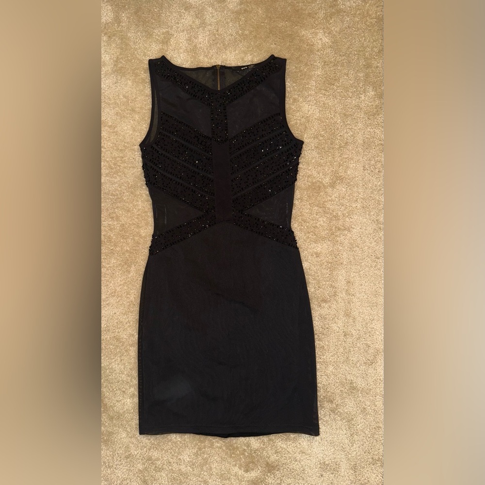 Elegant Black Mini Dress - Picture 1 of 4